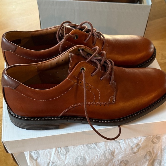 Men’s Clarks Oxford Shoes
